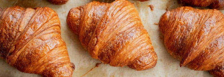 Ktorá košická pekáreň je najlepšia? Našiel som svetové chlebíčky a najchutnejší croissant (Reportáž)