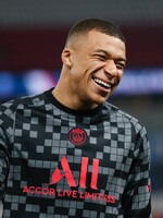 Kylian Mbappé dostal za prestup do Realu Madrid luxusné BMW. Nemá však vodičák