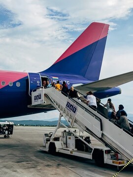 Lacnejšie ako taxík v Bratislave? Spoločnosť Wizz Air ponúka obrovskú zľavu na všetky letenky