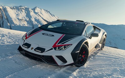 Lamborghini konečne ukázalo nový Huracán Sterrato vo svojej plnej kráse, má 610 koní a o 5 cm vyšší podvozok