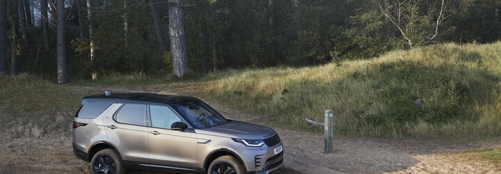 Land Rover Discovery prošel modernizací. Dostal moderní kokpit a mild-hybridní motory