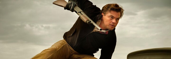 Leonardo DiCaprio odmietal plameňometom upaľovať náckov a vrahov v bláznivom Vtedy v Hollywoode