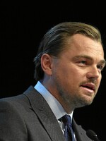 Leonardo DiCaprio sa podieľa na výstavbe hotela v Izraeli. Ľudia ho obviňujú z pokrytectva