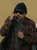 Leonardo DiCaprio v úlohe šialeného revolucionára. Pozri si trailer na film One Battle After Another