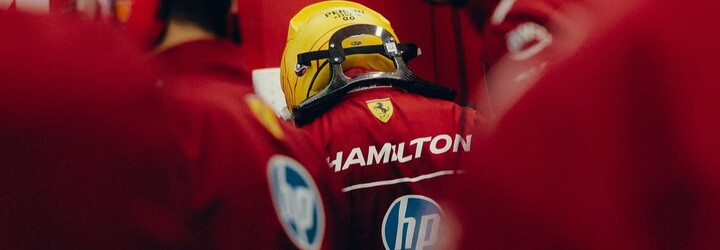 Lewis Hamilton by mal ukončiť kariéru, tvrdí bývalý šéf F1. Podľa neho to mal urobiť už dávno
