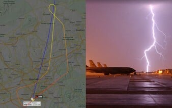 Lietadlo zasiahol krátko po štarte blesk, ktorý poškodil predné sklo. Piloti sa museli otočiť a pristáť