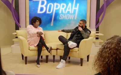 Lil Yachty jako Boprah vyzpovídá v novém klipu kromě DaBabyho i Drakea. Zjišťuje, jak mu změnily život vousy