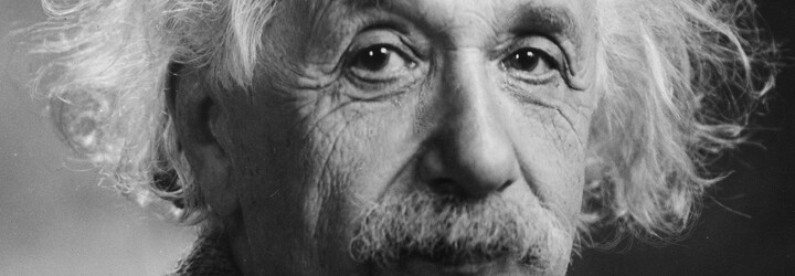 Dopis Alberta Einsteina obsahující rovnici E = mc² vydražili za 1,2 milionu dolarů