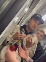 Lukefry popsal nepříjemný zážitek z vlaku. Měl ho slovně napadnout číšník, dostal vyhazov