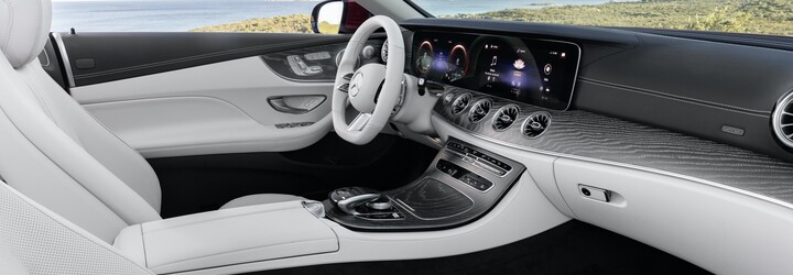 Luxusný Mercedes E kupé a kabriolet dostali novú tvár a výkonnejšie motory