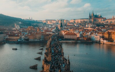 MAPA: Kolik stojí pozemky v Praze, které běžně potkáváš v ulicích? 