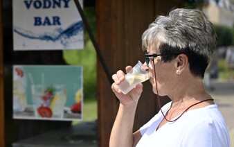 MAPA: Slovensko má jednu z najčistejších vôd v EÚ. V týchto krajinách vodu z vodovodu radšej nepi