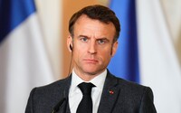 Macron naznačil, že na Ukrajinu bude možná nutné vyslat francouzské vojáky