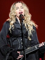 Madonna: Zpěvačka, která se stala královnou popu, i když od ní mnozí dávali ruce pryč
