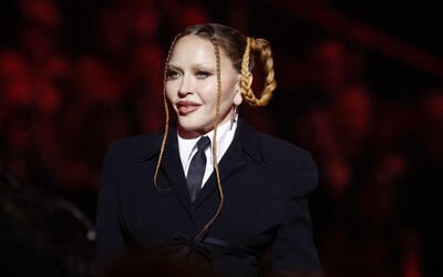 Madonna reaguje na kritiku svého vzhledu: „Opět jsem se ocitla v záři ageismu a mizogynie“