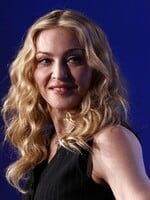 Madonna rozmýšľala nad samovraždou. Psychické problémy zažívala počas boja o svojho syna