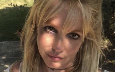 Majetek Britney Spears bude nadále spravovat její otec. Zpěvačka prohrála soud, bez kontroly si nemůže koupit ani kávu