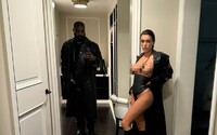 Manželce Kanyeho Westa hrozí vězení. V Paříži se procházela téměř nahá, čímž porušila zákon