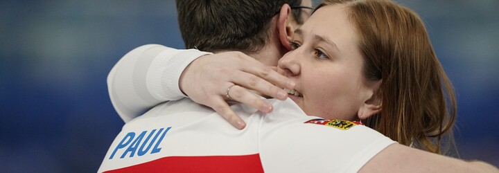 Manželé Paulovi na olympijských hrách prohráli s Kanadou 5:6, česká curlingová dvojice do semifinále nepostoupí
