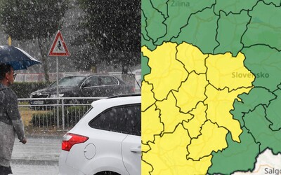 Mapa výstrah pred silným dažďom na Slovensku: v mnohých okresoch udrú intenzívne zrážky