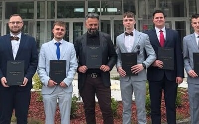 Marián Čekovský sa v zrelom veku vrátil na univerzitu. „Ak chceš omladnúť, choď študovať,“ hovorí (Rozhovor)