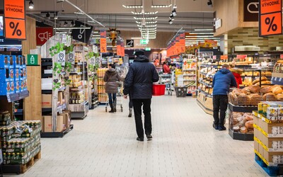 Máš ho doma? Známý řetězec varuje před závadným českým sýrem, stahuje ho z prodeje