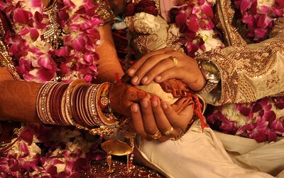 Masivní zásah proti dětským nevěstám. V Indii zadrželi více než tisíc lidí 