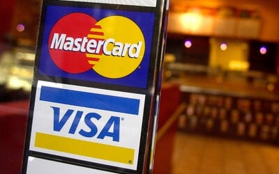 Mastercard a Visa pozastavujú svoje aktivity v Rusku. Reagujú na vojenskú inváziu na Ukrajinu 