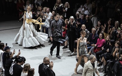 Mercedes-Benz Fashion Live odštartoval vo veľkom štýle. Ktorým dizajnérom sa darilo najlepšie? (Report)