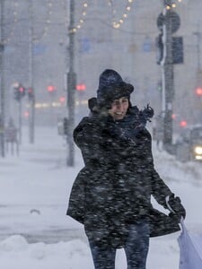 Meteorologové rozšířili výstrahu. Podívej se, kde všude napadne sníh