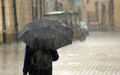 Meteorologové varují před vydatným deštěm na jihu Čech. Ojediněle se mohou rozvodnit menší toky