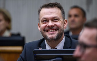 Migaľ po vyhodení z Hlasu vracia úder. Meníte sa na Smer-SD, odkazuje