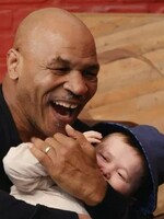 Mike Tyson promluvil o setkání s Hasbullou. Myslel si, že to je malé dítě