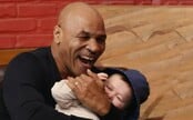 Mike Tyson promluvil o setkání s Hasbullou. Myslel si, že to je malé dítě