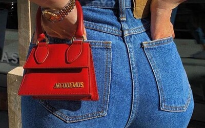 Mikro kabelky: Horký trend, který si oblíbila Kylie Jenner i Dua Lipa