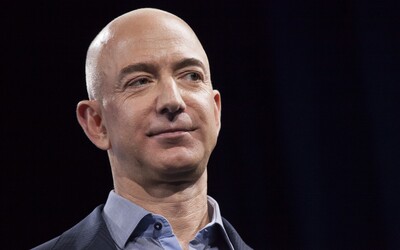 Miliardář Jeff Bezos poletí do vesmíru. Spolu se svým bratrem výpravu plánují na 20. července