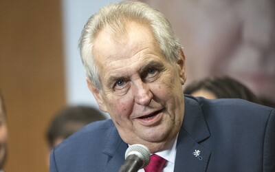 Miloš Zeman se nakazil koronavirem od zaměstnankyně prezidentské kanceláře. Příznaky nemá a léčba je preventivní, zní z ÚVN