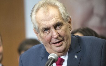 Miloš Zeman udělí státní vyznamenání Volodymyru Zelenskému