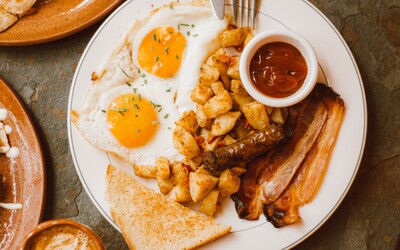 Miluješ snídaně a nevíš, kam vyrazit? Poradí ti Lukáš Hejlík v nové knize