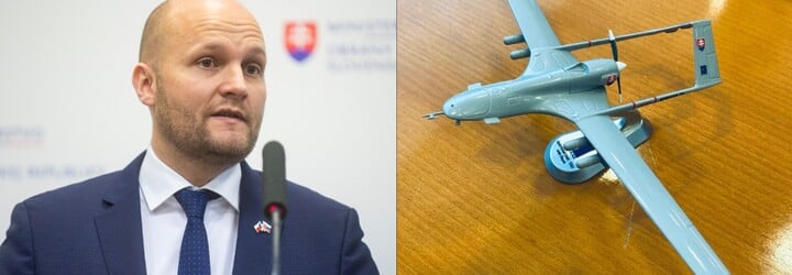 Minister obrany Jaroslav Naď rokoval s výrobcom tureckých dronov. Zverejnil fotku modelu Bayraktaru so slovenskými symbolmi