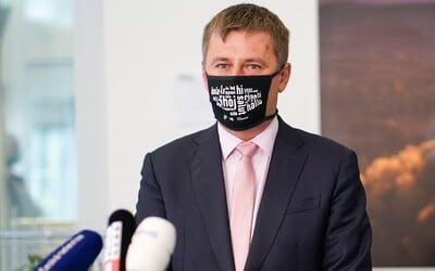 Ministr zahraničí Tomáš Petříček má koronavirus