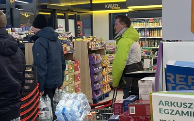Mlieko za 0,41 € či maslo za 0,68 €. Nakúpili sme v poľskej Biedronke, oplatí sa viac ako u nás?