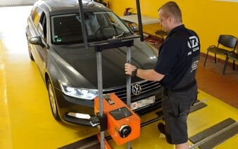 Mnohí Slováci budú musieť chodiť na STK častejšie a priplatia si. Pozri si, koho sa dotknú nové zmeny