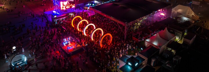 Množstvo zvučných mien, módne prehliadky aj fantastické gastro. Toto všetko ťa čaká na Grape festivale 2025 (PREHĽAD)