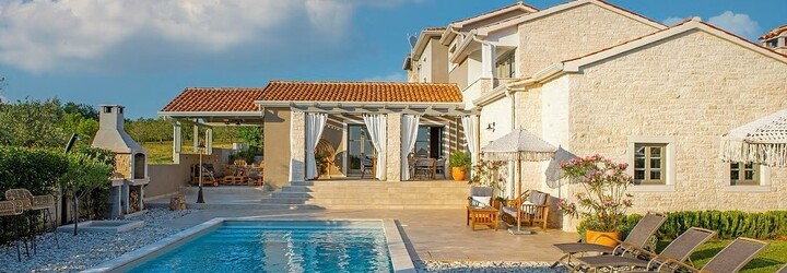 Monika vybudovala v Chorvatsku luxusní vily: V turismu platí, že host má vždy pravdu, i když ji nemá