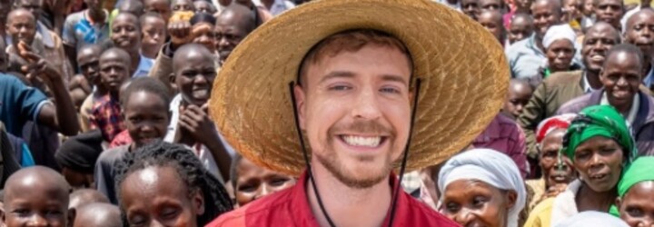 MrBeast pomáha deťom v Afrike. V novom videu sľúbil, že za každé zhliadnutie daruje komunite jednu porciu jedla