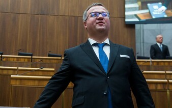 Musel som sa ísť vyvracať z toho, ako som hlasoval, povedal poslanec Šalitroš. Priznáva sklamanie z vlastných rozhodnutí