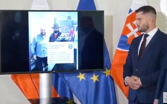 Muž, ktorý hovoril o smrti Fica, sa dnes chystá do Handlovej. Podľa Gašpara je členom Demokratov