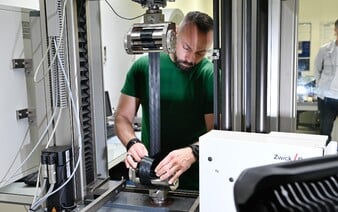 Mzdy a pracovné podmienky na Slovensku od roku 2025: Novinky sa týkajú platov, pracovného času aj dovolenky