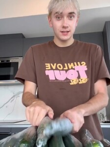 Na Islandu hlásí nedostatek okurek. Může za to TikTok trend